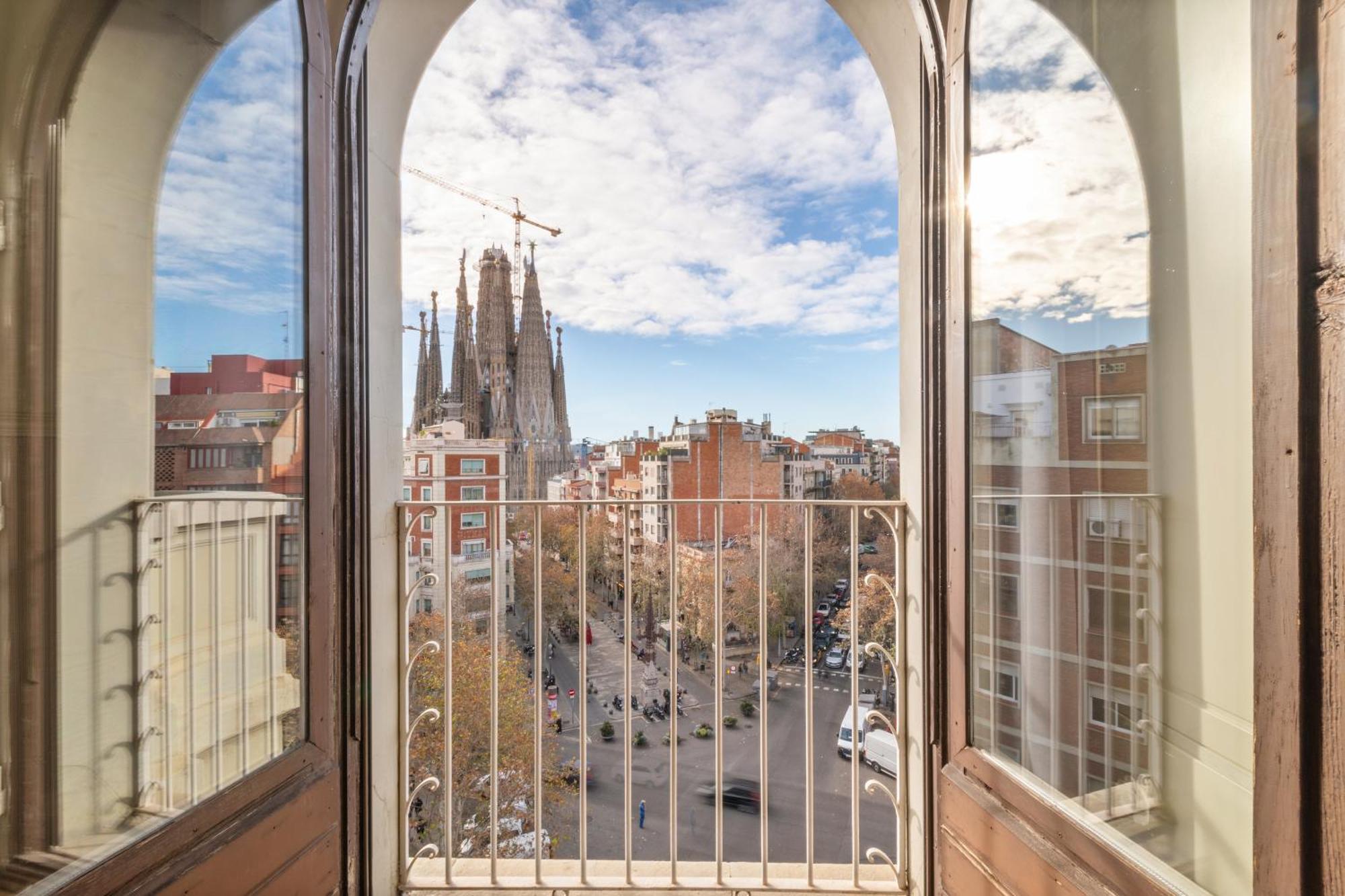 Suite Home Sagrada Familia บาร์เซโลนา ภายนอก รูปภาพ